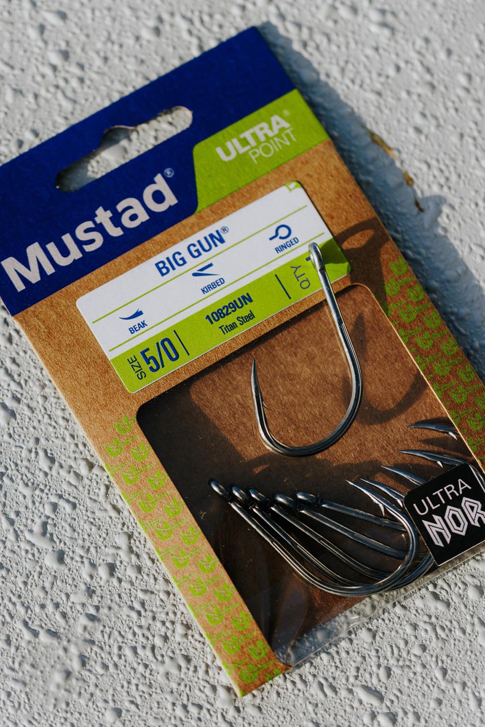 HP106A 03 MUSTAD NAOČALE PRO SERIES POLARIZACIJSKE-SMEĐI OKVIR, TAMNA STAKLA SA ZELENIM UV